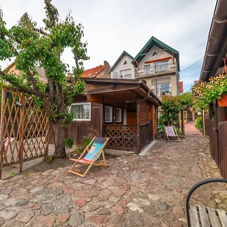 Pokój Z Widokiem Na Jezioro Domek letniskowy *