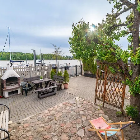 Pokój Z Widokiem Na Jezioro