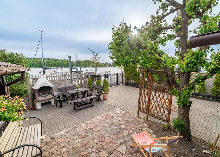 Z Widokiem Na Jezioro